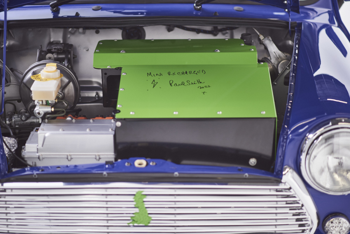 ローバーミニをEV化するMINI Rechargedプロジェクトでポール・スミスが電動自動車に！